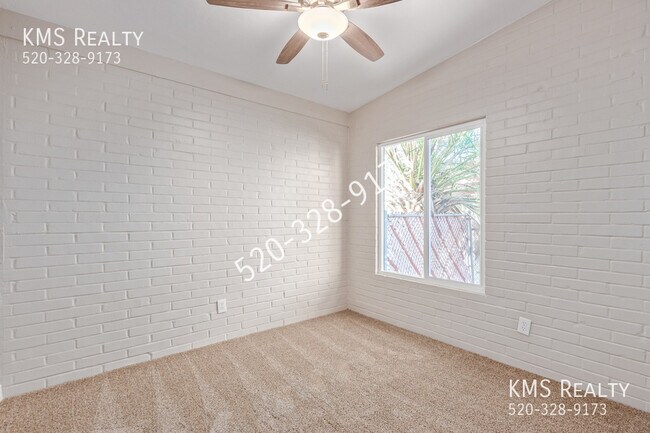 Building Photo - 858 W Virginia-