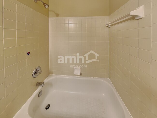 Building Photo - 172 Steiger Ct