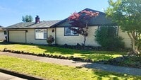 Building Photo - Magnificent 3 Bedrooms, 2 Bathrooms House ...