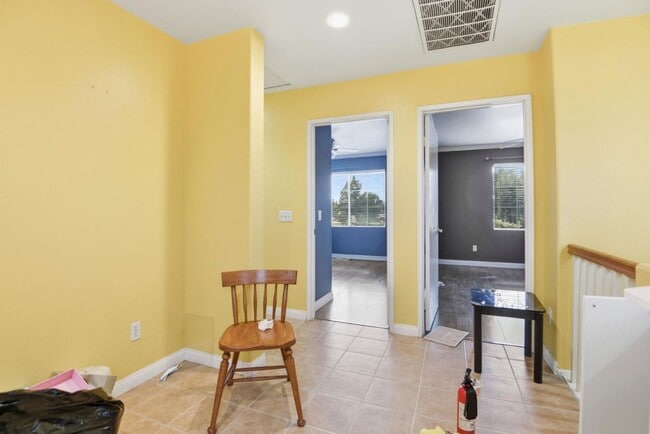 Building Photo - 7208 Paseo Del Rio