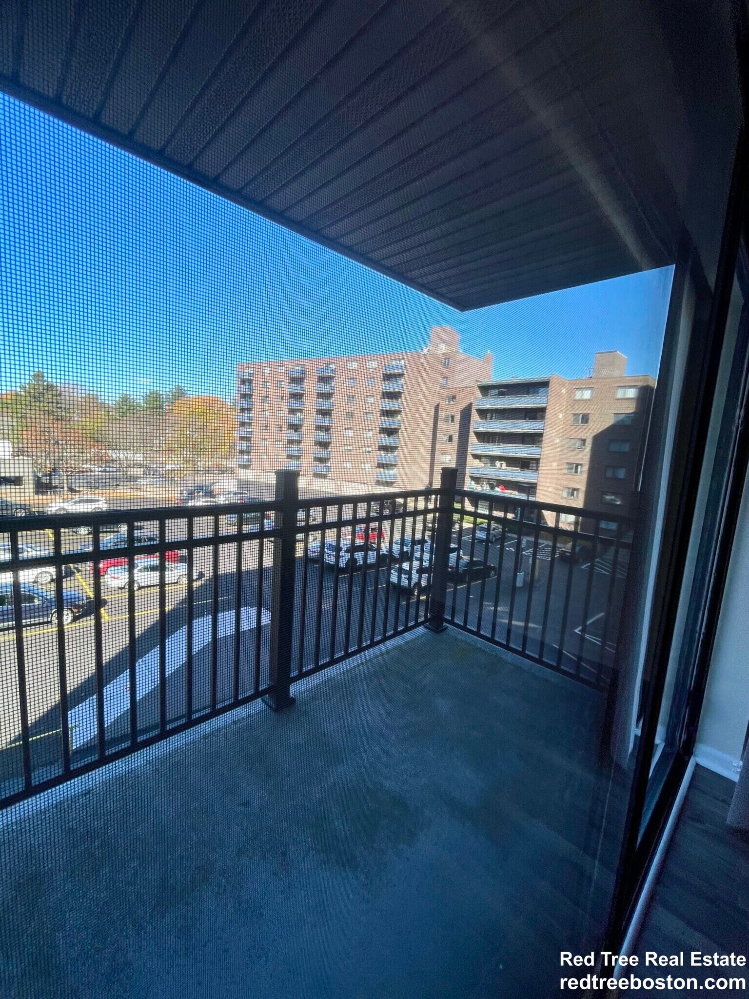 Building Photo - 24 Whites Ave