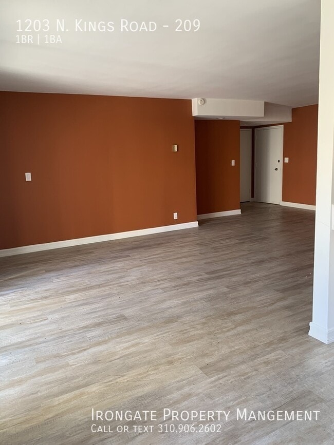 Building Photo - 1203 Kings Rd