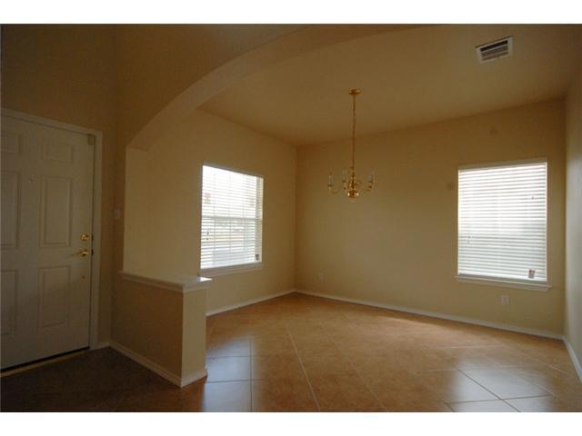 Building Photo - Spacious 4 bedroom in Wildhorse Creek