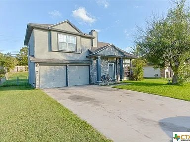 Building Photo - 2404 Magnum Cir