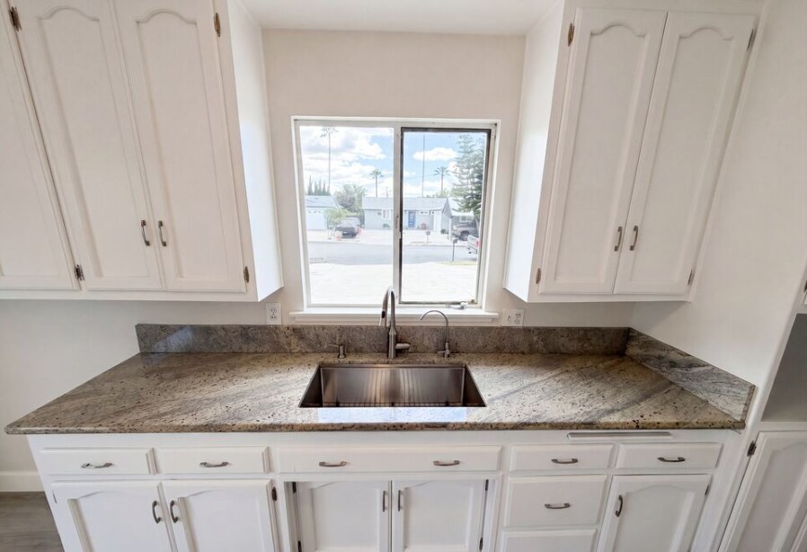 Building Photo - 14809 Dancer St