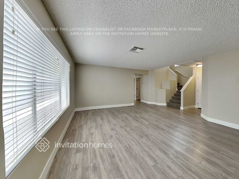 Building Photo - 1401 Lucia Dr