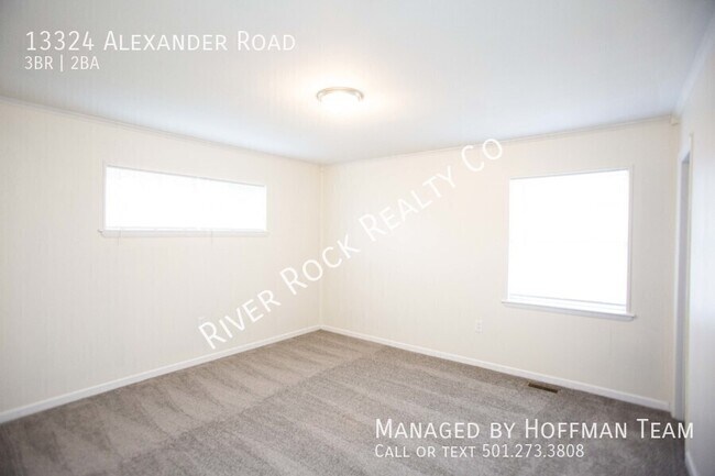 Building Photo - 13324 Alexander Rd