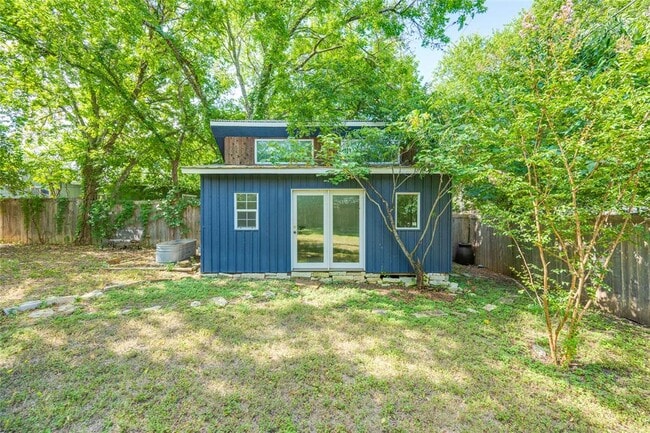 Building Photo - 5300 Halmark Dr