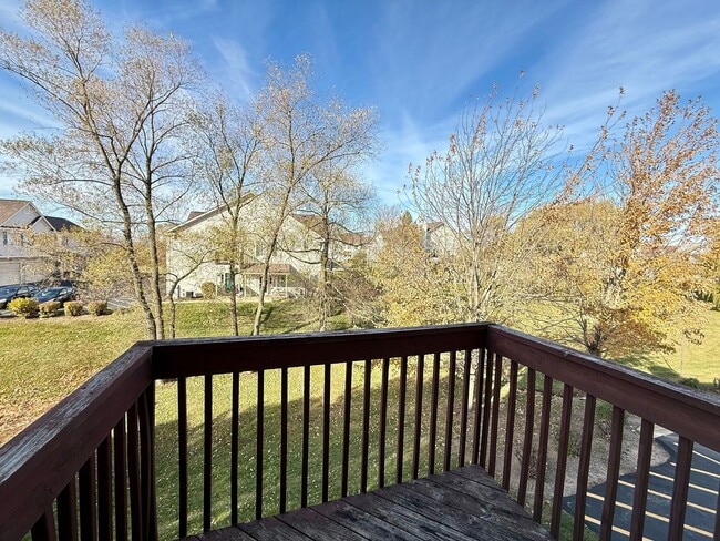 Building Photo - 616 Windsor Dr