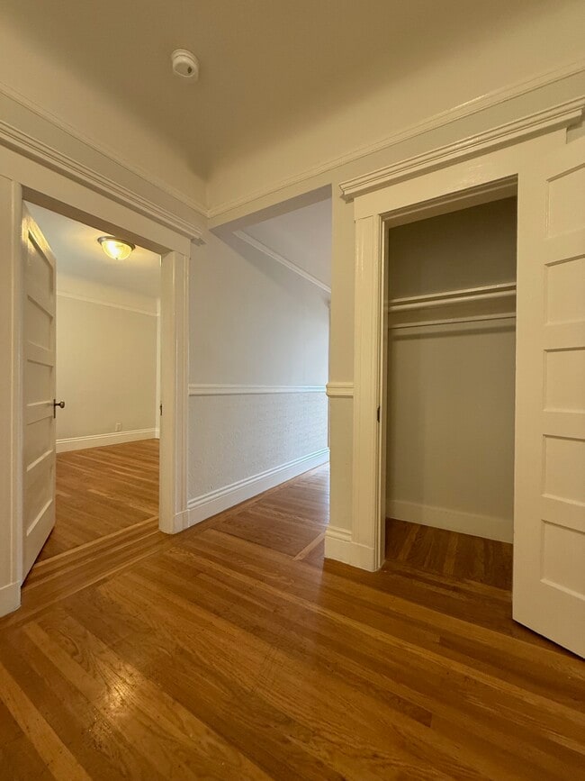 Building Photo - 3185 16th St