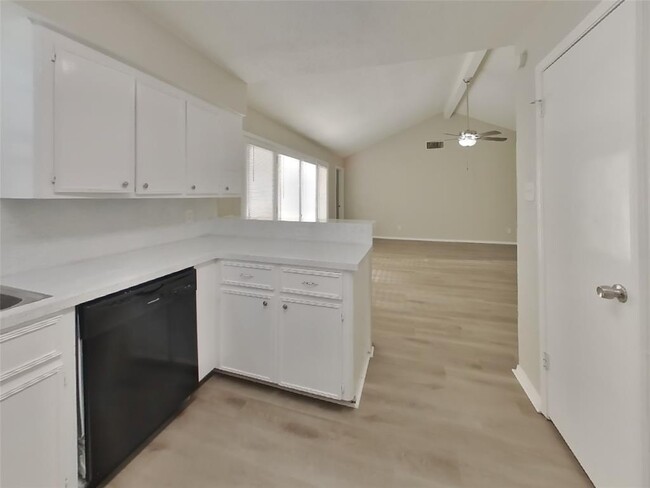 Building Photo - 3406 Park Haven Ln