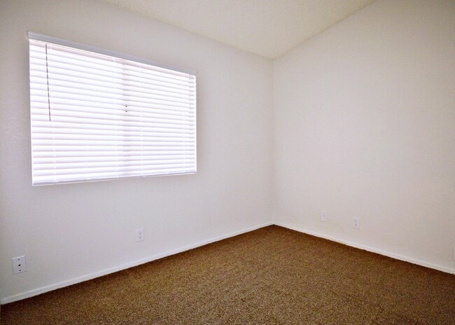 Building Photo - Charming 3-Bed, 2-Bath Home. - 1306 Sq Ft of Comfort in Cathedral City!"