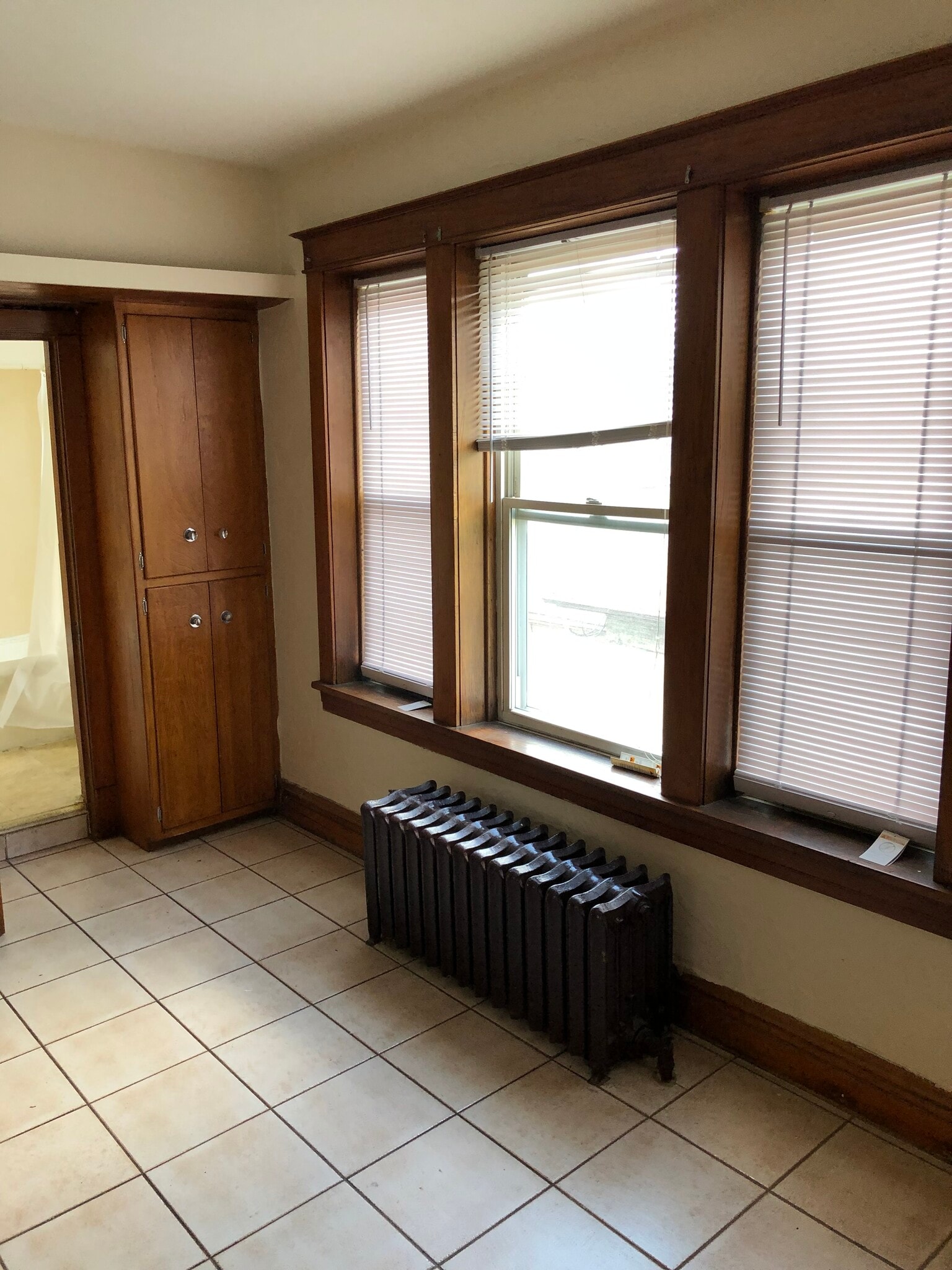 Hardwood window frames throughout entire unit - 2346 122nd St
