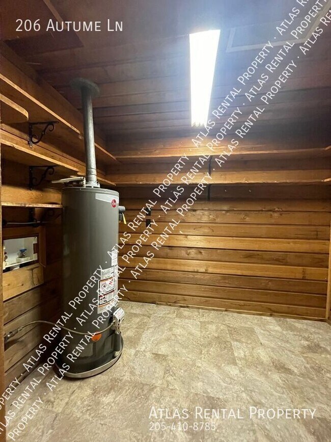 Building Photo - 206 Autume Ln