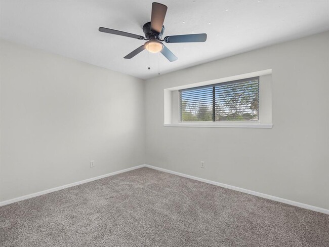 Building Photo - 5430 Evergreen Canyon Rd