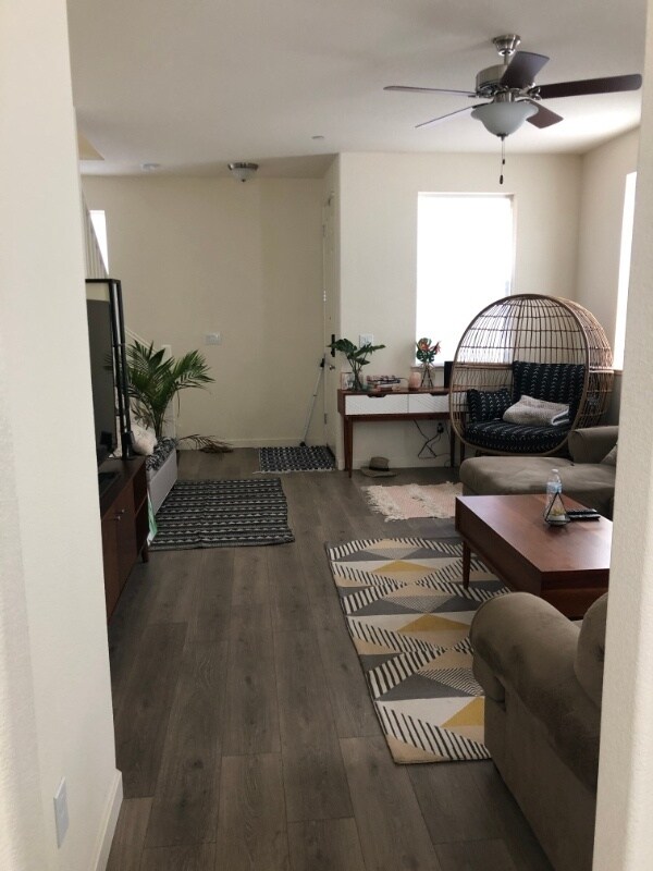 Building Photo - 4443 Silver Cedar Ln