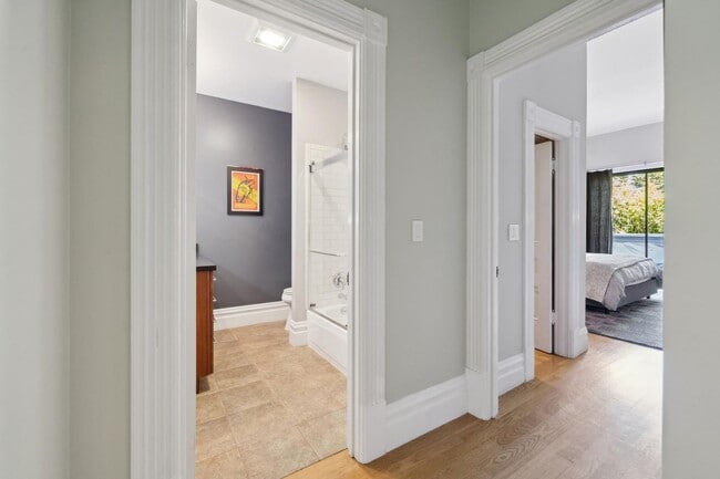 Building Photo - Charming, Furnished 1bd in the Castro