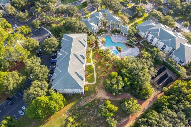 Building Photo - 8900 Legacy Ct