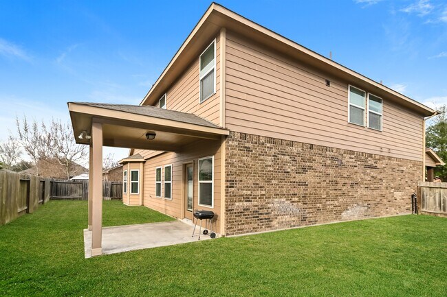Building Photo - 26108 Knights Tower Ct