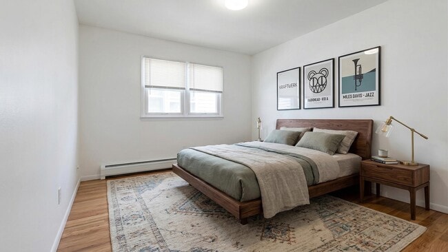 Building Photo - 421 Manila Ave