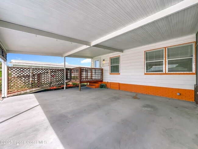 Building Photo - 568 Jennifer Cir