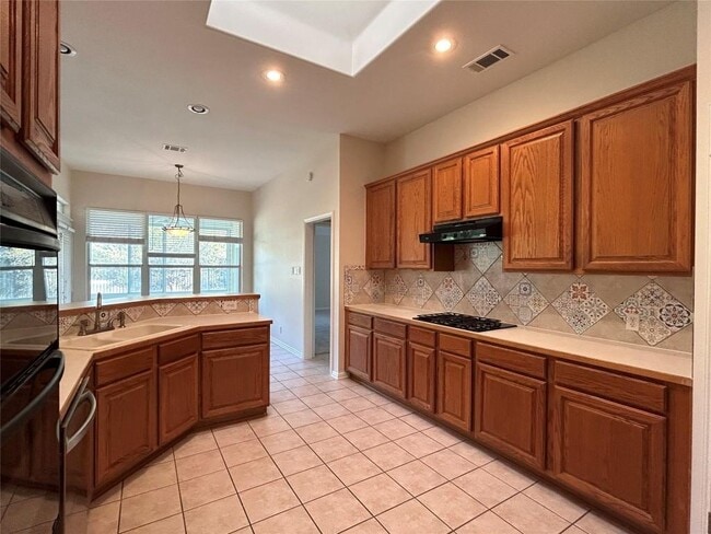 Building Photo - 5356 Magdelena Dr