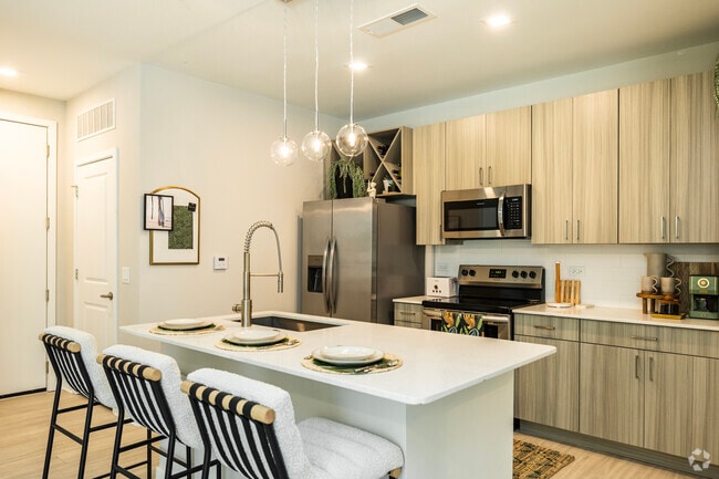 Building Photo - Niche | Luxury Apartments