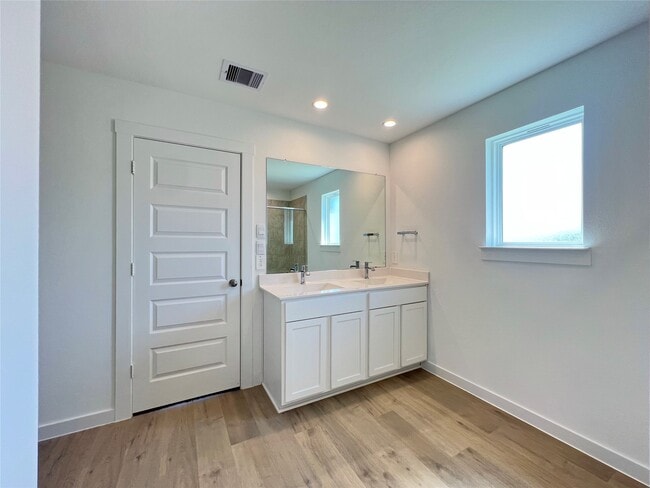 Building Photo - 30243 Lone Peak Dr