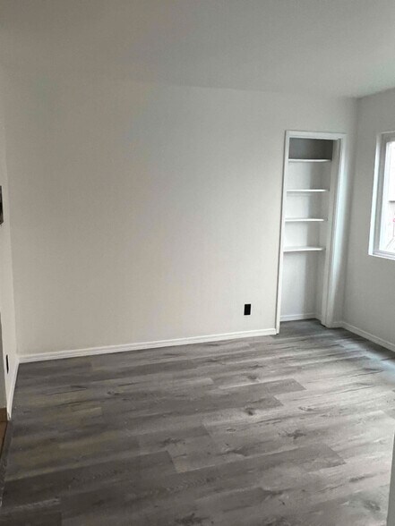 Building Photo - 3733 Keystone Av