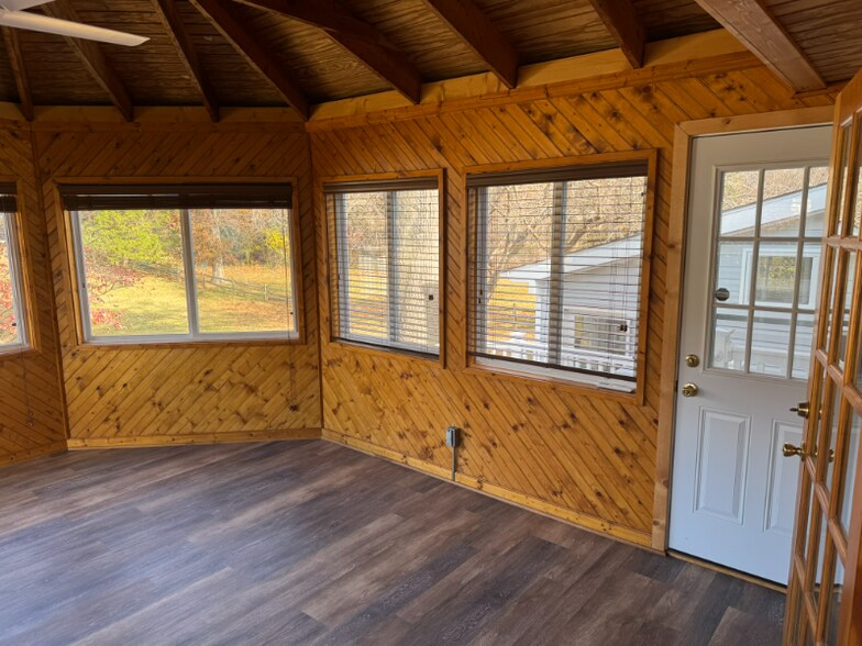 Building Photo - 19532 Olney Mill Rd