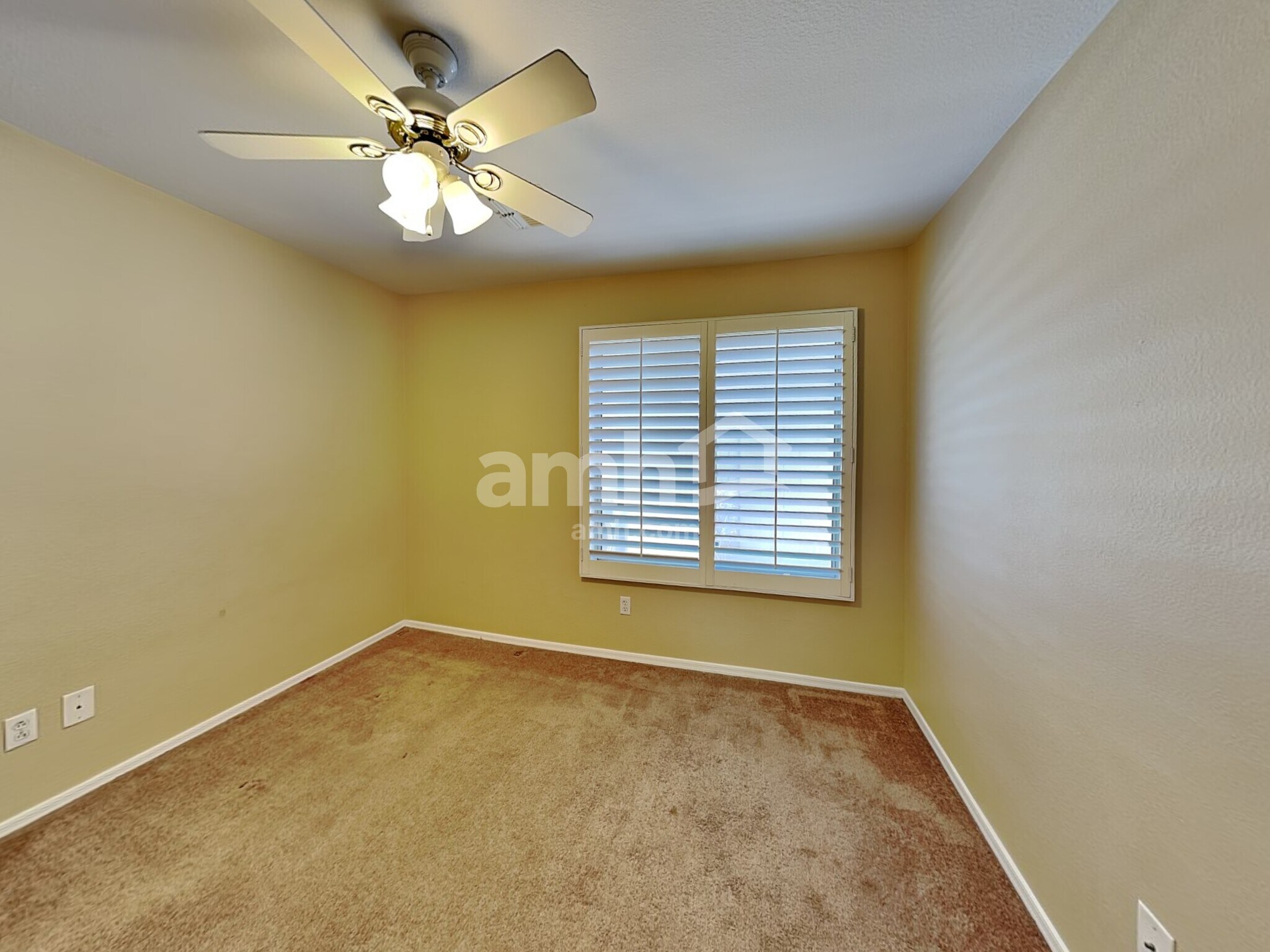 Building Photo - 7462 W Mohawk Ln