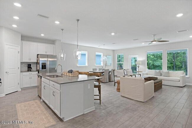 Building Photo - 75457 Banyan Wy