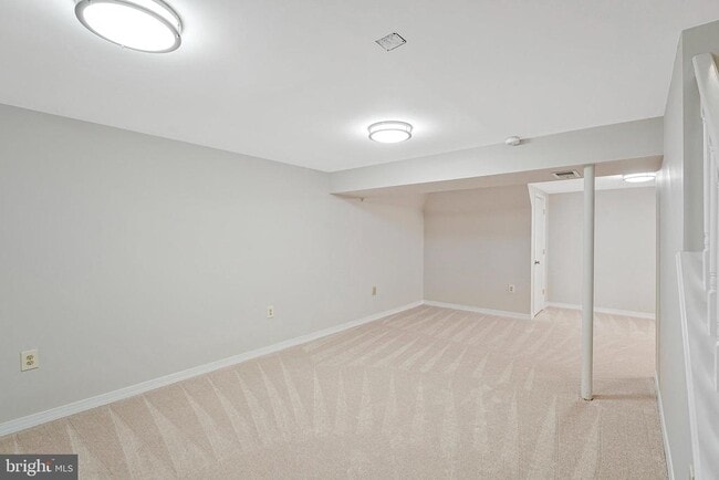 Building Photo - 2305 Acton Dr