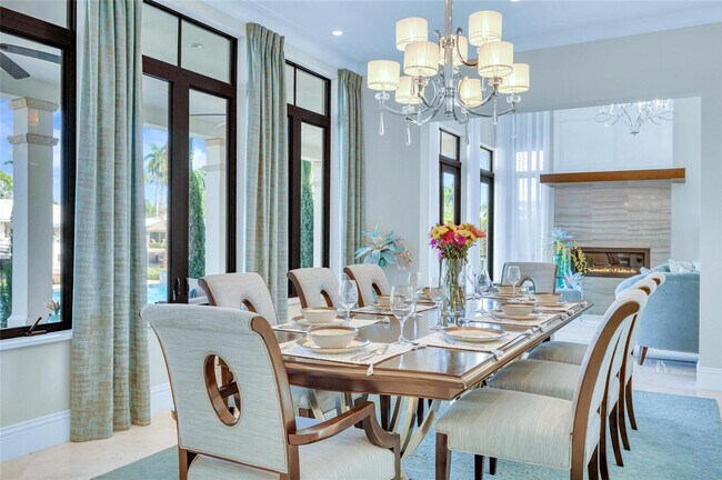 Building Photo - 156 Fiesta Way