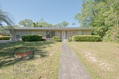 Primary Photo - 5520 Vienna Ave