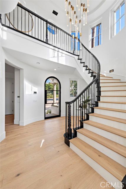 Building Photo - 84 Sidney Bay Dr