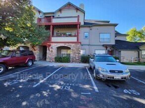 Building Photo - 5220 Boardwalk Dr