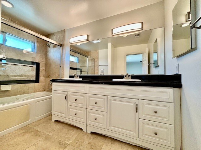 Building Photo - 4150 Patrice Rd