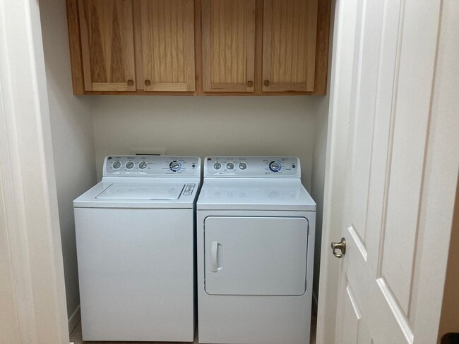 Building Photo - 26 E Animas Village Ln