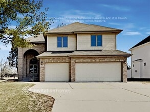 Building Photo - 641 4th St