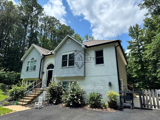 Building Photo - 21 Countryside Dr