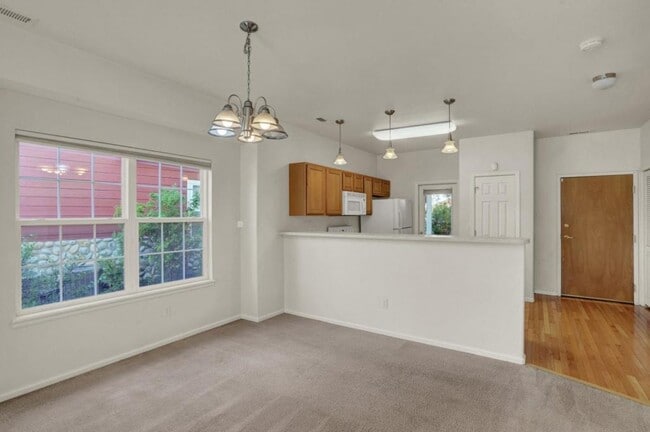 Building Photo - 1577 Monterey Rd