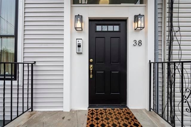 Building Photo - 38 Jefferson Ave