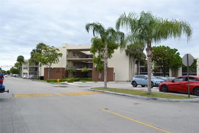 Building Photo - 8005 SW 107th Ave
