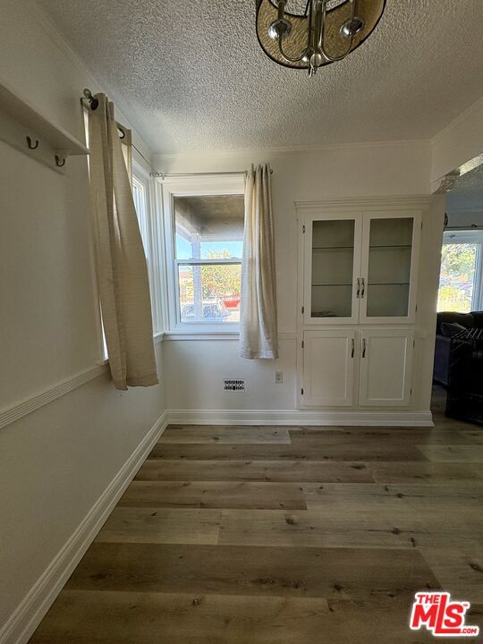 Building Photo - 2417 Andreo Ave