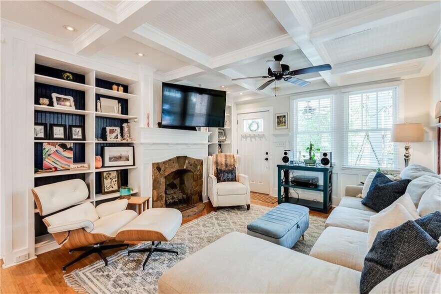 Building Photo - 45 Mortimer St SE