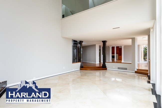 Building Photo - 2610 Inyaha Ln