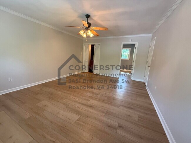 Building Photo - 6111 Barn Owl Cir