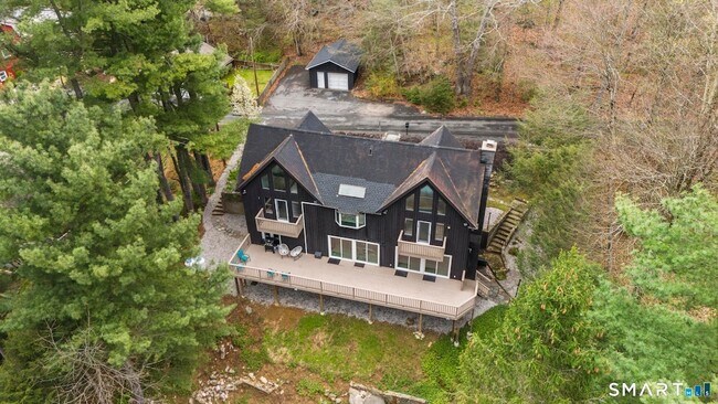Building Photo - 25 Hillside Dr