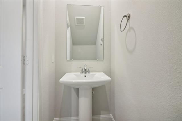 Building Photo - 1016 Amenduni Ln